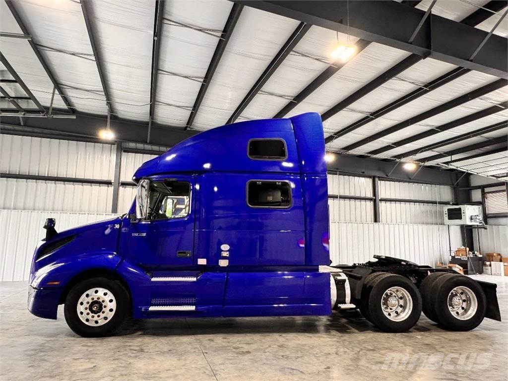 Volvo VNL860 Motrici e Trattori Stradali