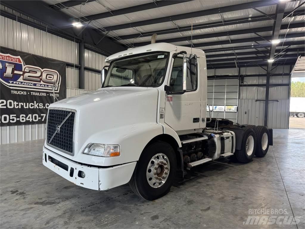 Volvo VNM Motrici e Trattori Stradali