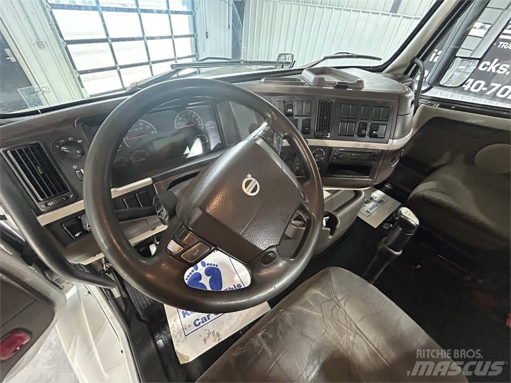 Volvo VNM64T200 Motrici e Trattori Stradali