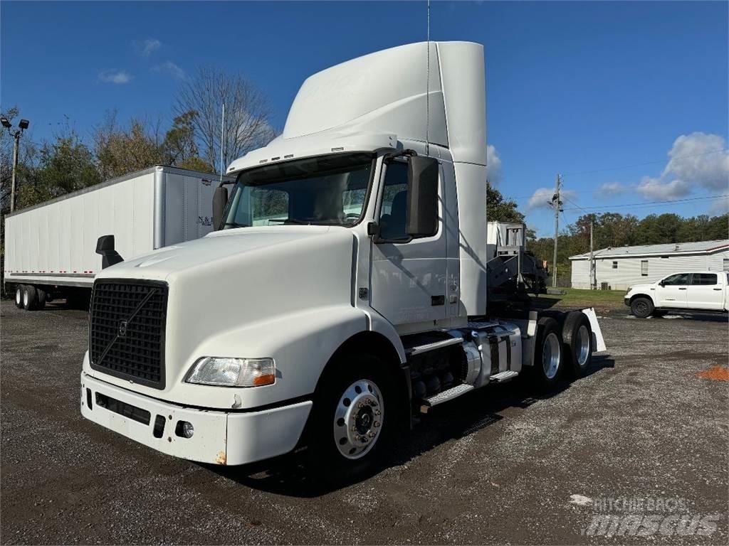 Volvo VNM64T200 Motrici e Trattori Stradali