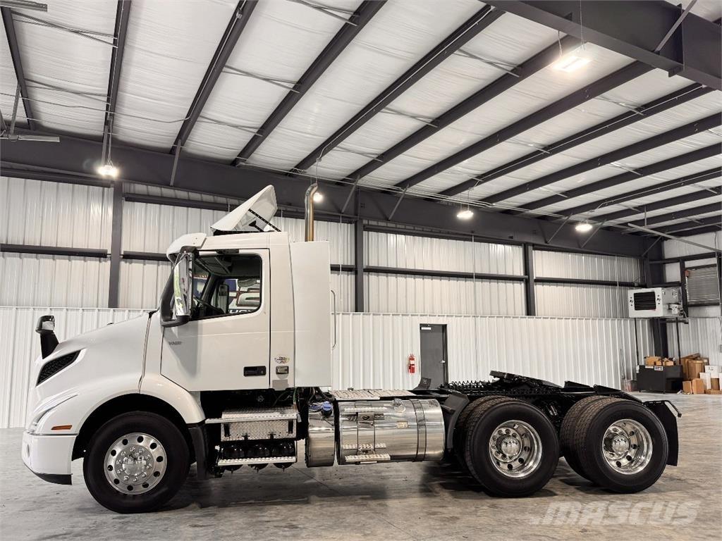 Volvo VNR64T300 Motrici e Trattori Stradali