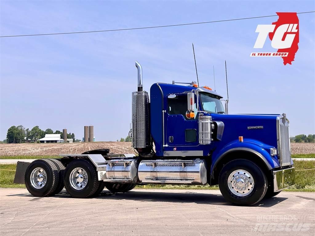 Kenworth W900 Motrici e Trattori Stradali