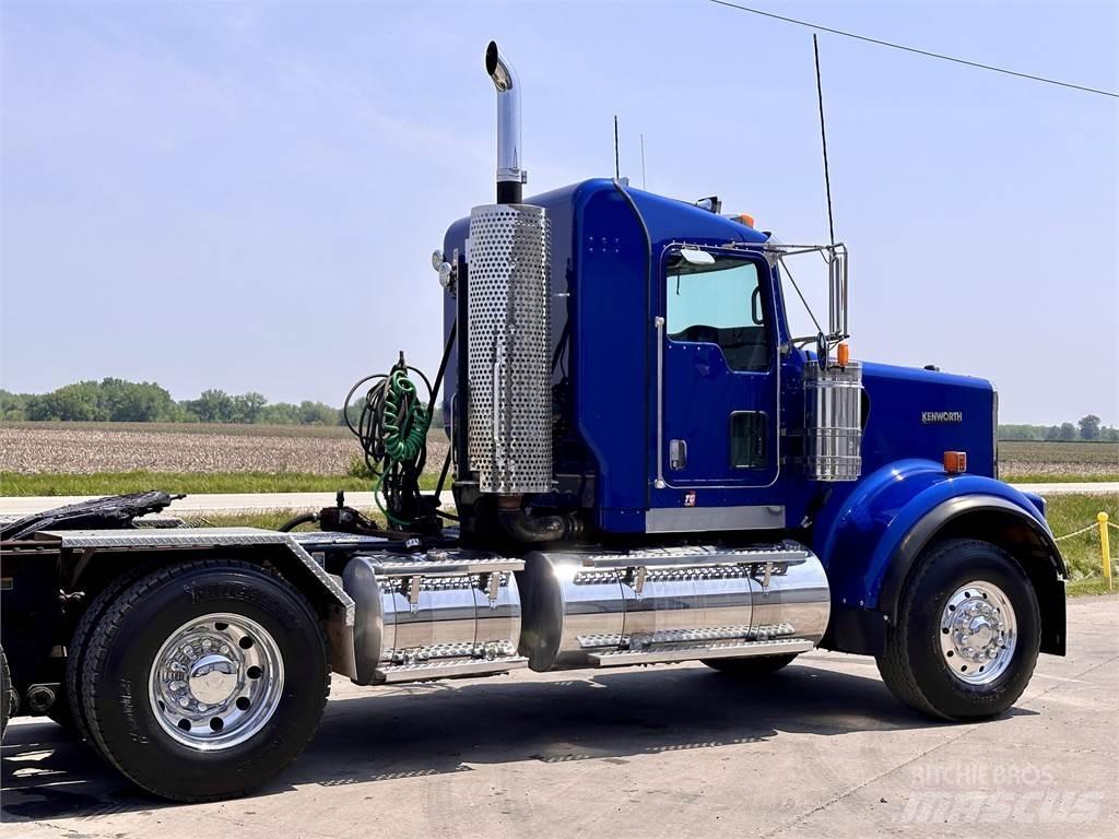 Kenworth W900 Motrici e Trattori Stradali