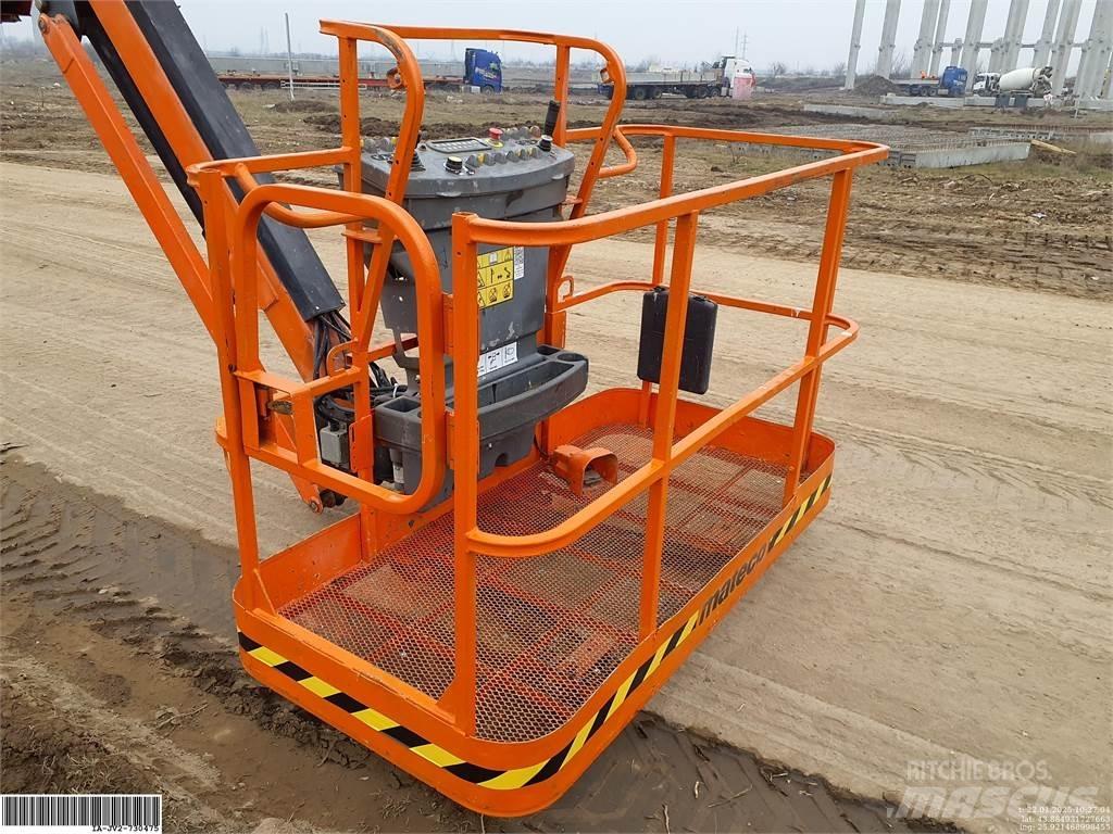 JLG 860SJ Piattaforme a braccio articolato