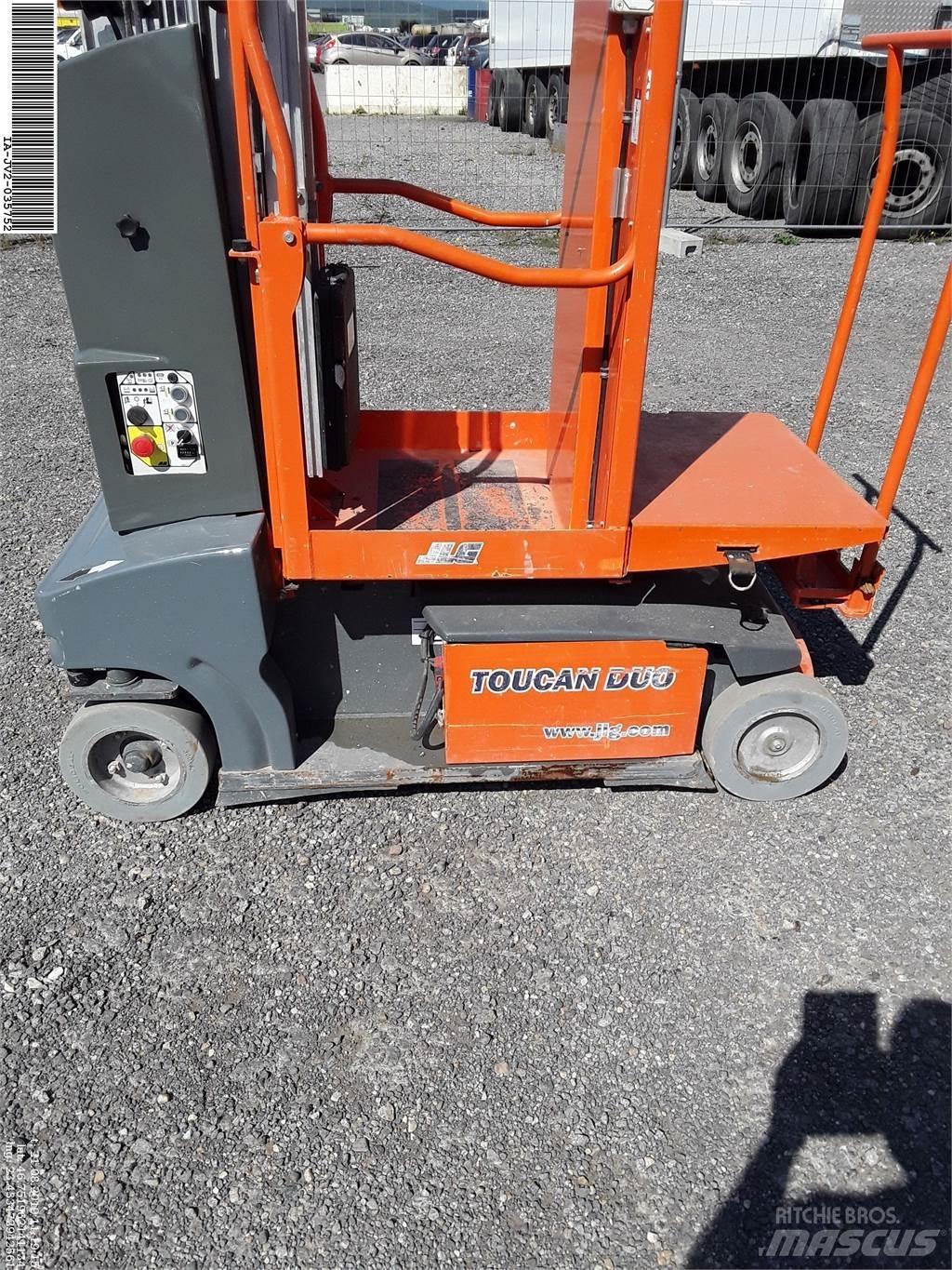 JLG Toucan duo Sollevatori verticali