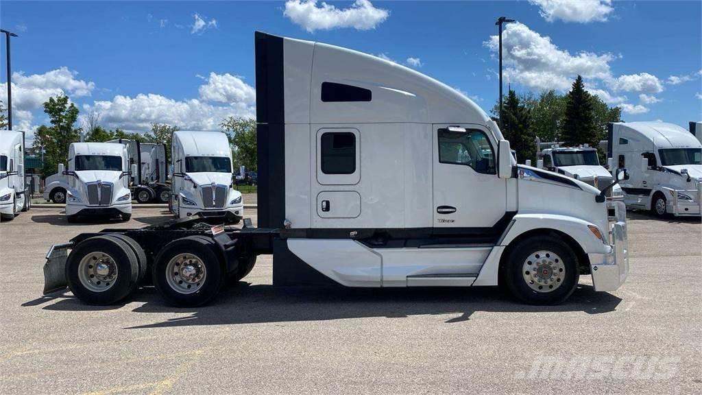 Kenworth T680 Motrici e Trattori Stradali