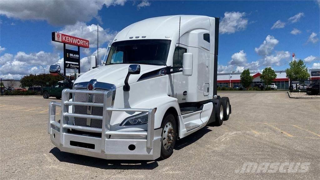 Kenworth T680 Motrici e Trattori Stradali