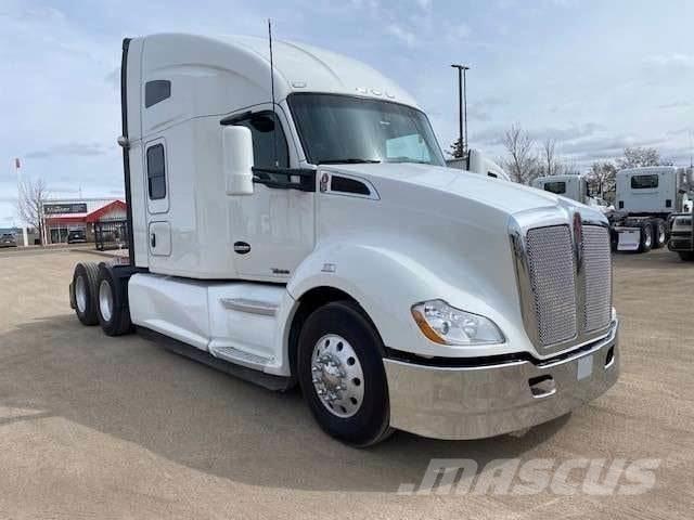 Kenworth T680 Motrici e Trattori Stradali