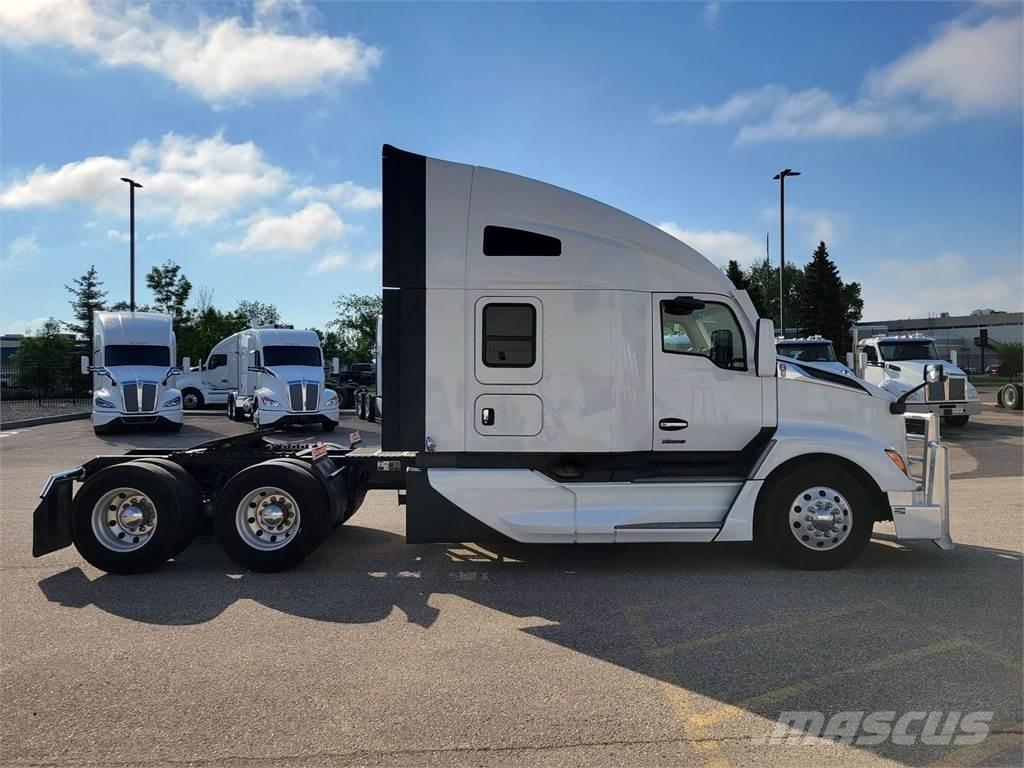 Kenworth T680 Motrici e Trattori Stradali