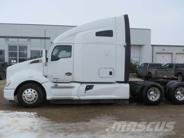 Kenworth T680 Motrici e Trattori Stradali