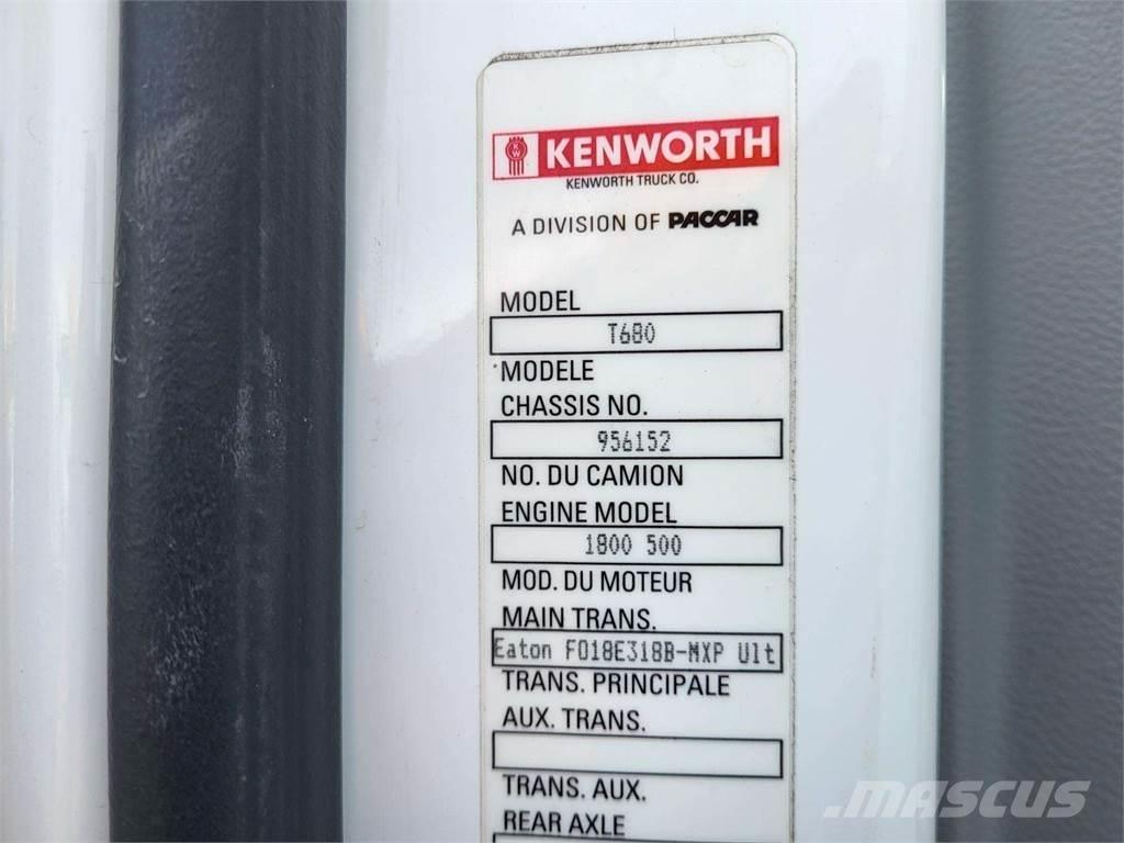 Kenworth T680 Motrici e Trattori Stradali
