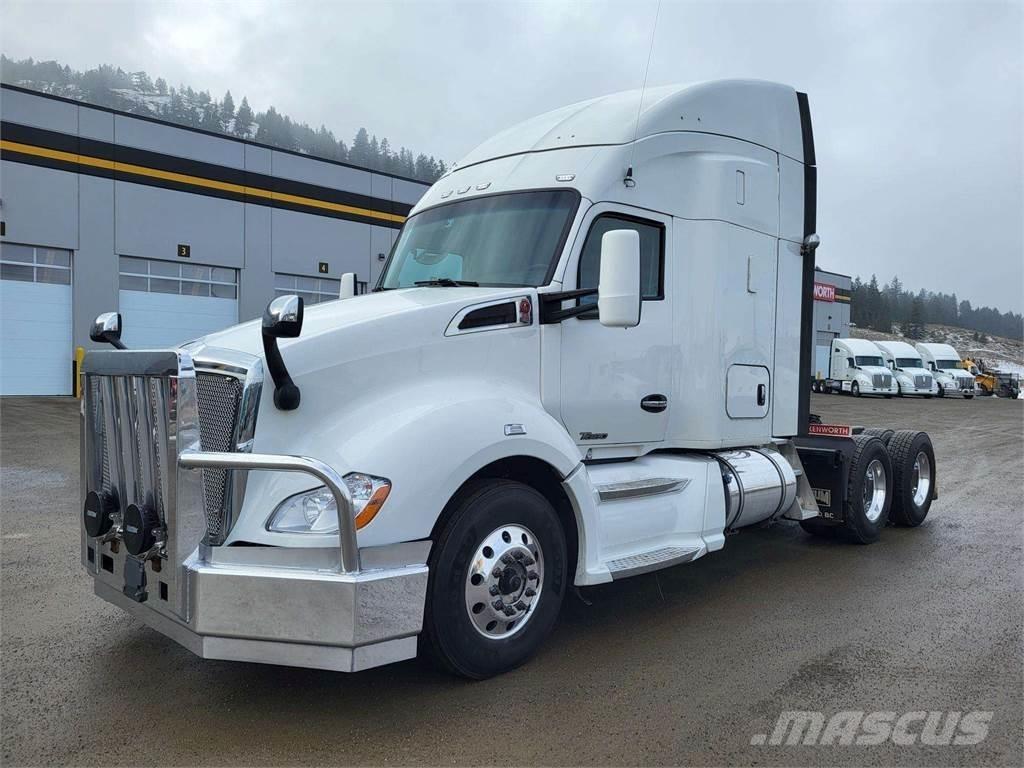 Kenworth T680 Motrici e Trattori Stradali