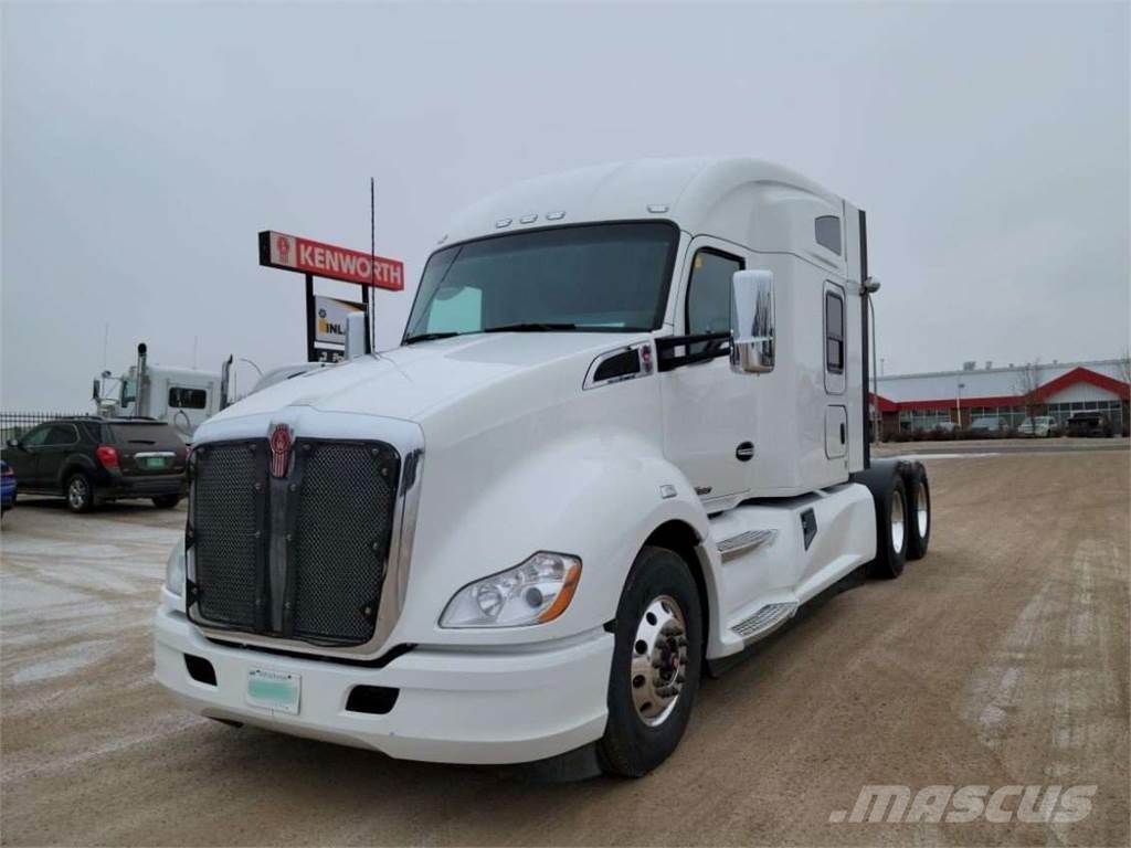 Kenworth T680 Motrici e Trattori Stradali