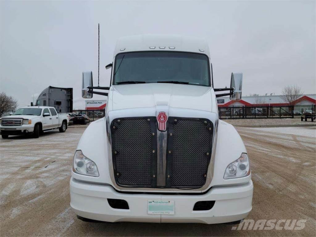 Kenworth T680 Motrici e Trattori Stradali