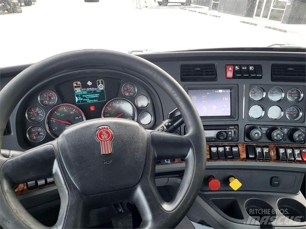 Kenworth T880 Autocabinati