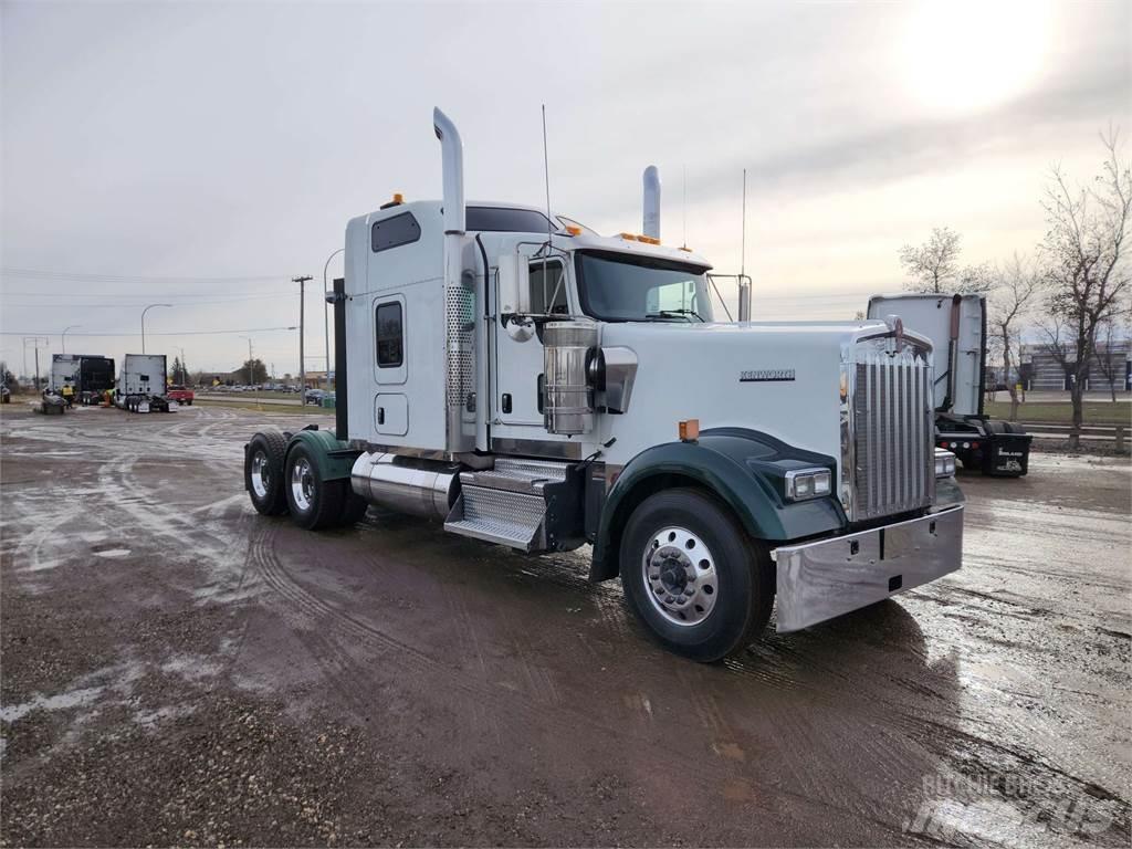Kenworth W900L Motrici e Trattori Stradali