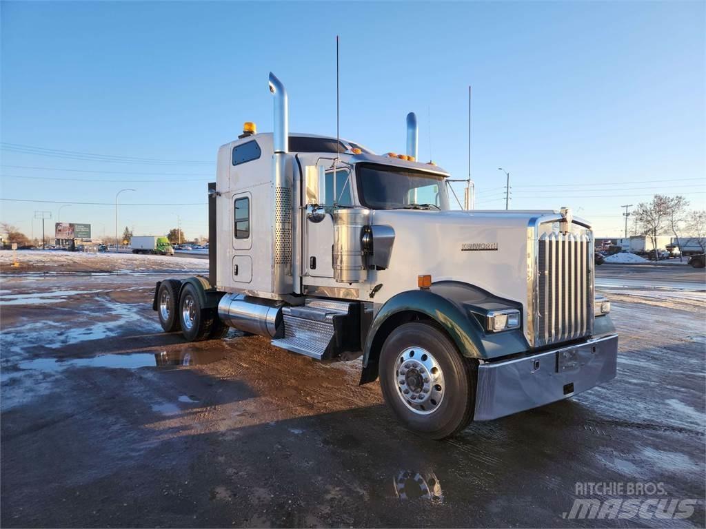 Kenworth W900L Motrici e Trattori Stradali