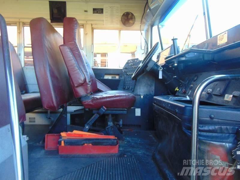 GMC BLUEBIRD Altri autobus