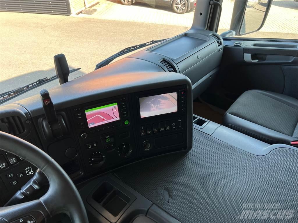 Scania P250 Camion cassonati