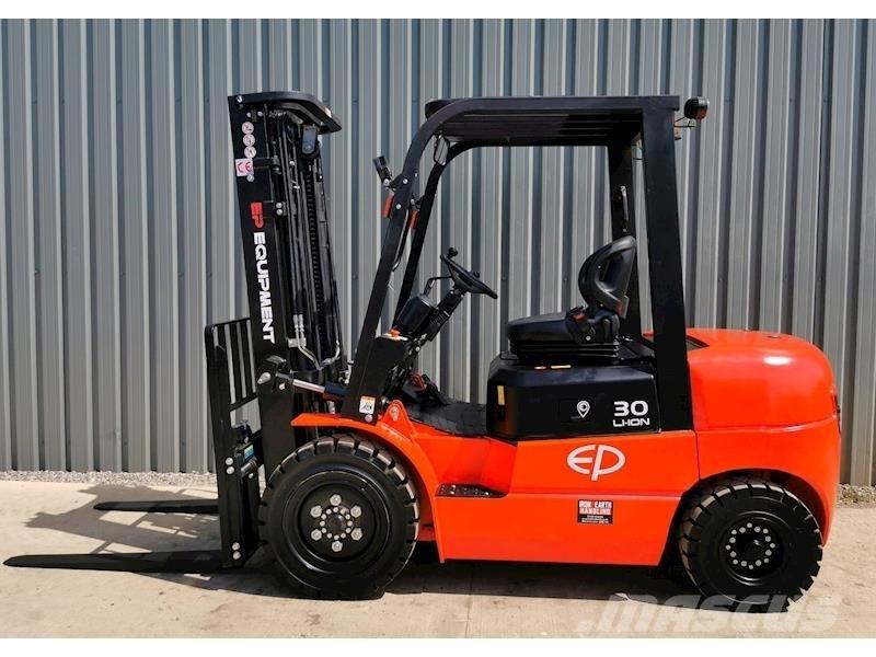 EP EFL302 Carrelli elevatori elettrici