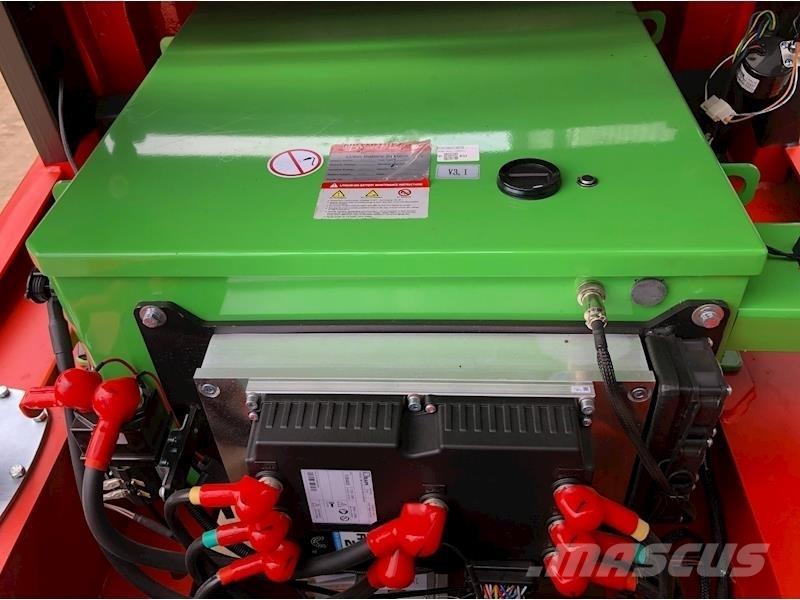 EP EFL302 Carrelli elevatori elettrici