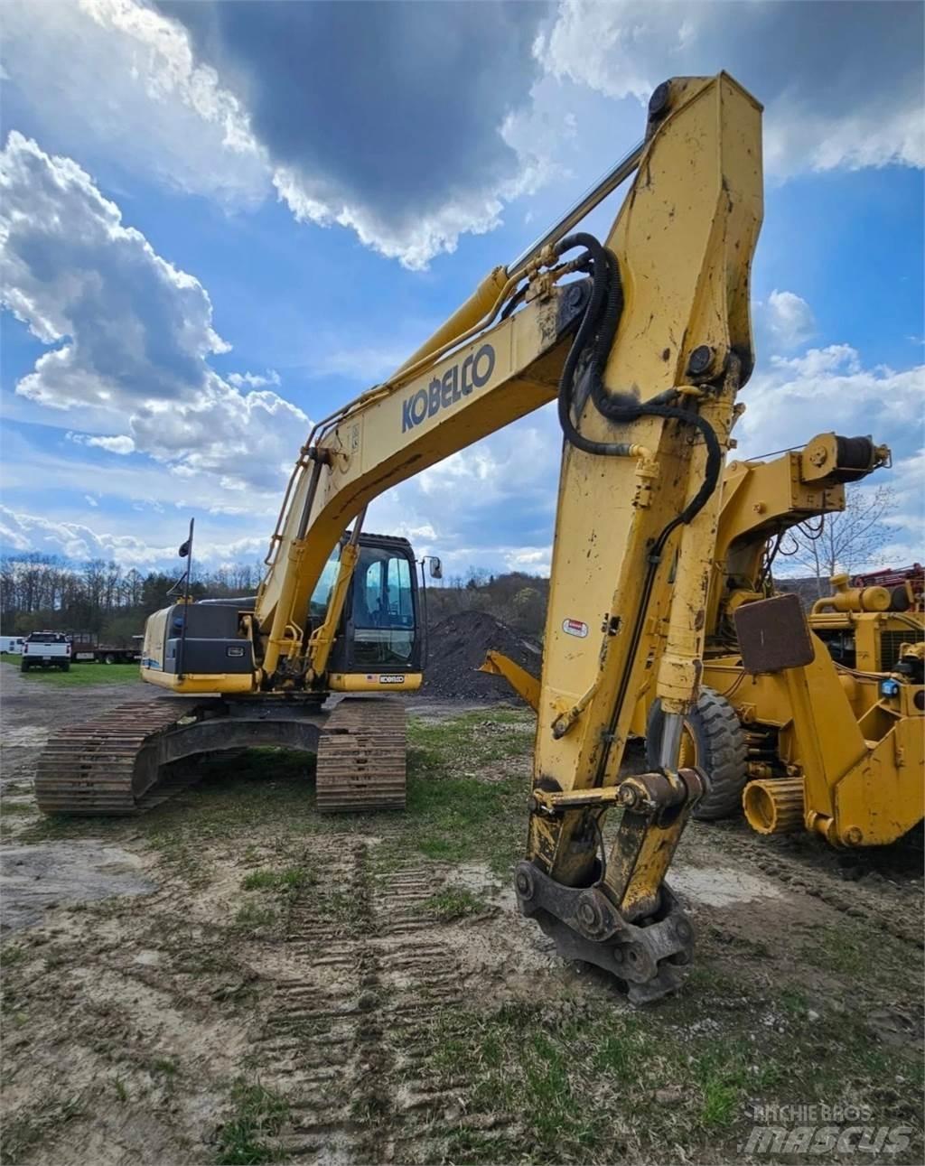 Kobelco Sk210LC Escavatori cingolati