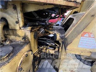 Komatsu WA180-1 Pale gommate