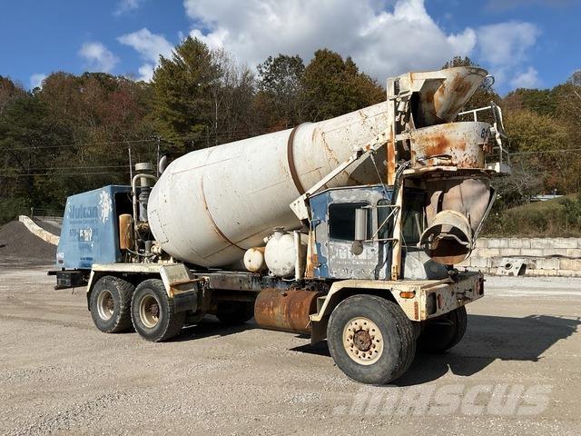 Advance  Camion altro