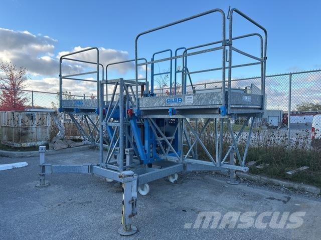Alba PEC 130 Piattaforme di lavoro autosollevanti su montante
