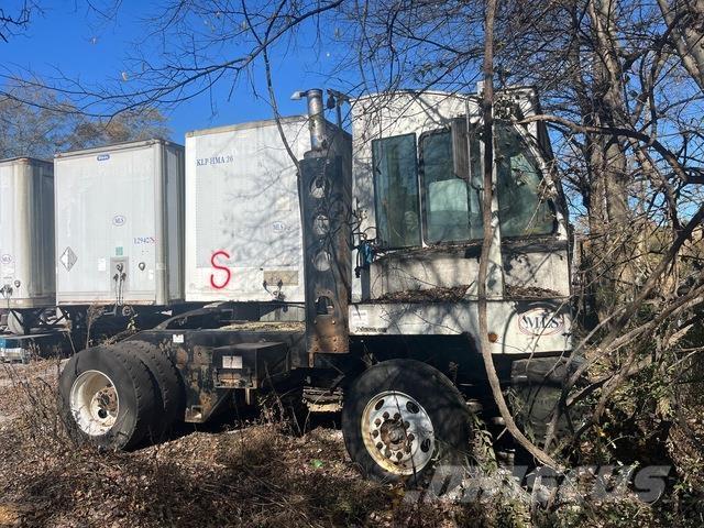 Autocar  Trattori portuali