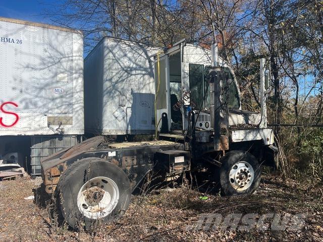 Autocar  Trattori portuali