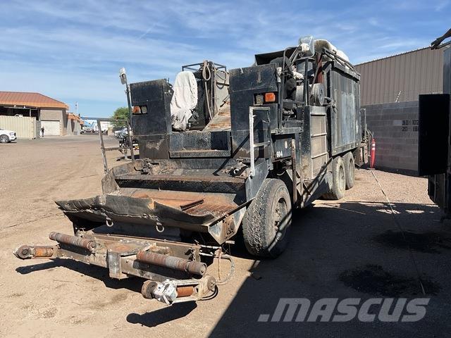 Bergkamp M1 Finitrici