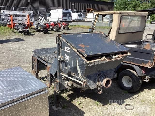 Bobcat  Autopompe per calcestruzzo