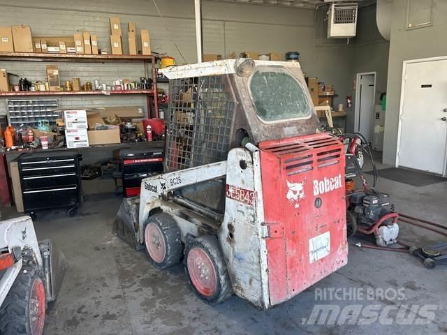 Bobcat 463 Mini Pale Gommate