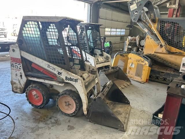 Bobcat 463 Mini Pale Gommate