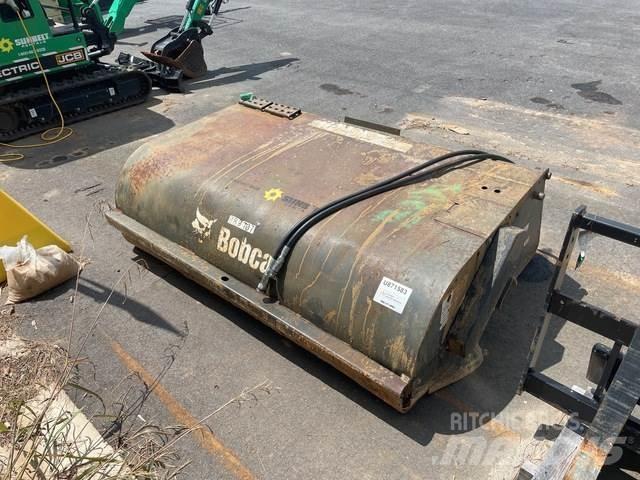 Bobcat 72 Spazzatrici