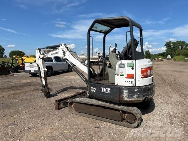 Bobcat E32 Escavatori cingolati