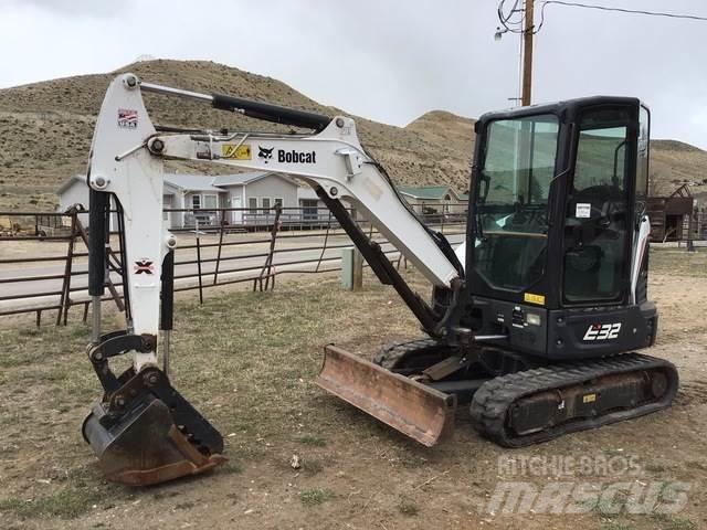Bobcat E32i Escavatori cingolati