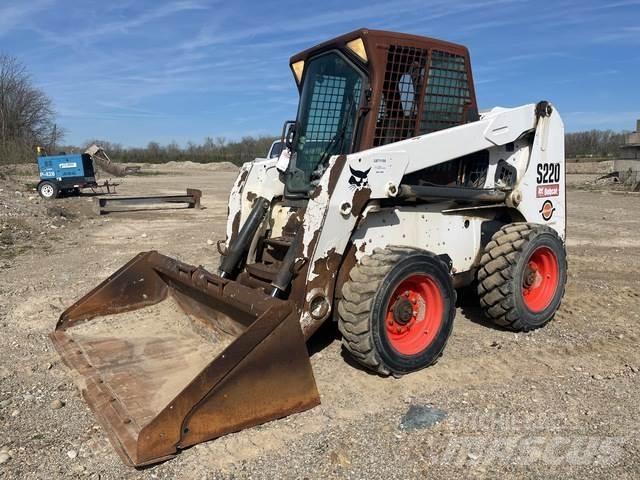 Bobcat S220 Mini Pale Gommate