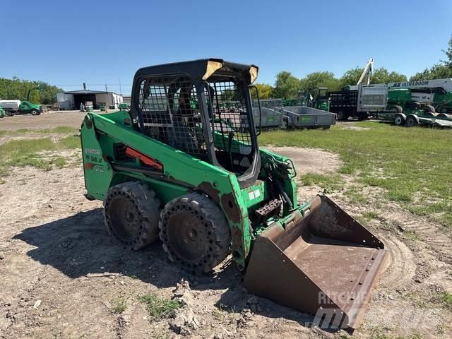 Bobcat S450 Mini Pale Gommate