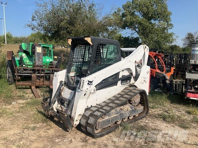 Bobcat T740 Mini Pale Gommate