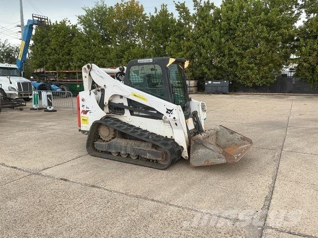 Bobcat T740 Skid steer loaders