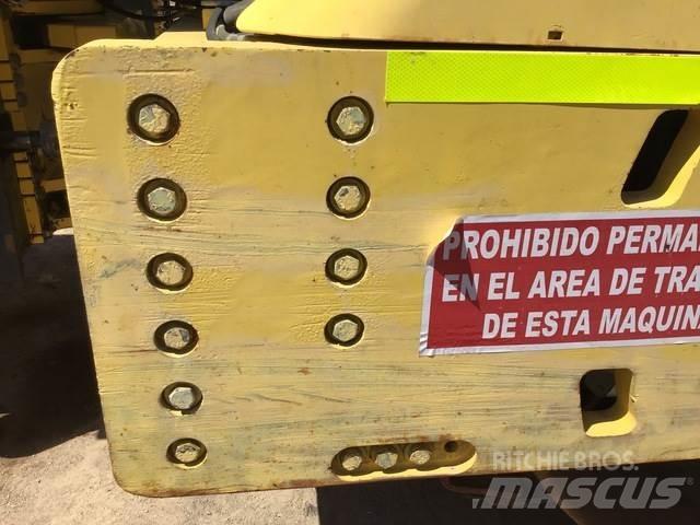 Bomag BW219DH-4 Rulli monotamburo