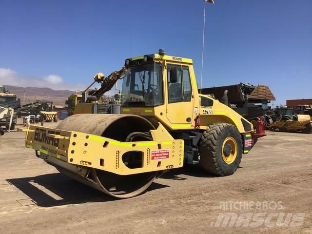 Bomag BW219DH-4 Rulli monotamburo