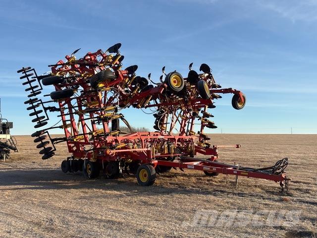 Bourgault 8810 Perforatrici