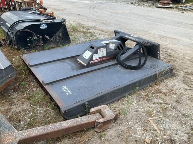 Bradco 15330 Trattorini tagliaerba