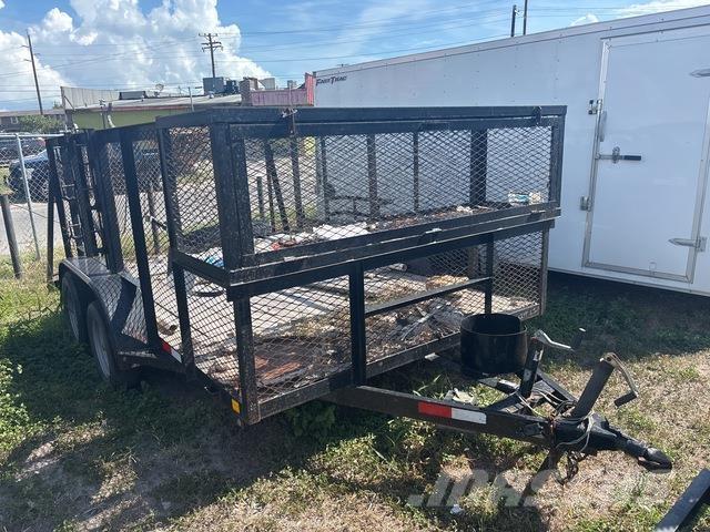 C&M Trailers Rimorchi per balle