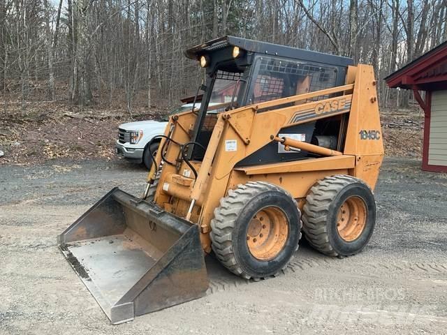 CASE 1845C Mini Pale Gommate