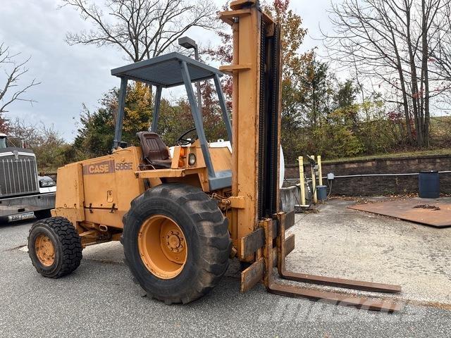 CASE 586E Elevatore per esterni