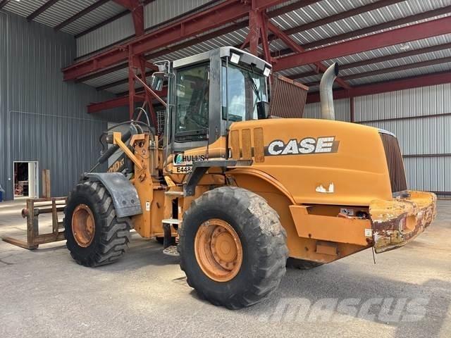 CASE 621DXT Pale gommate